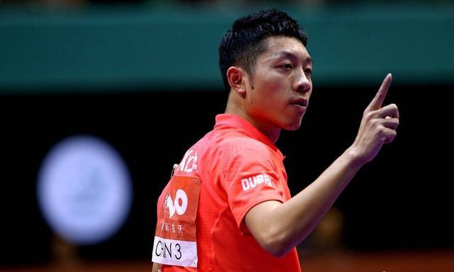 在中场竞争 在中场竞争