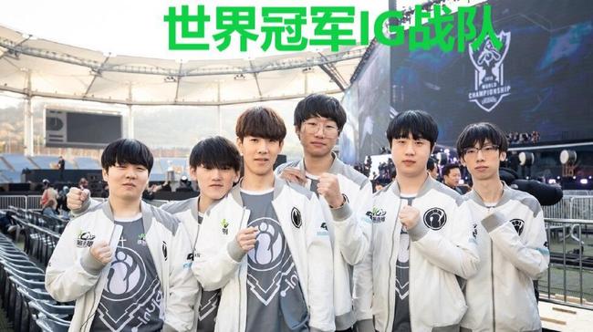 以梅西和C 以梅西和C